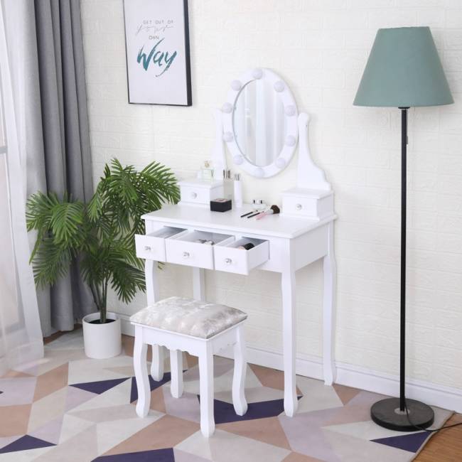 Туалетный столик S010