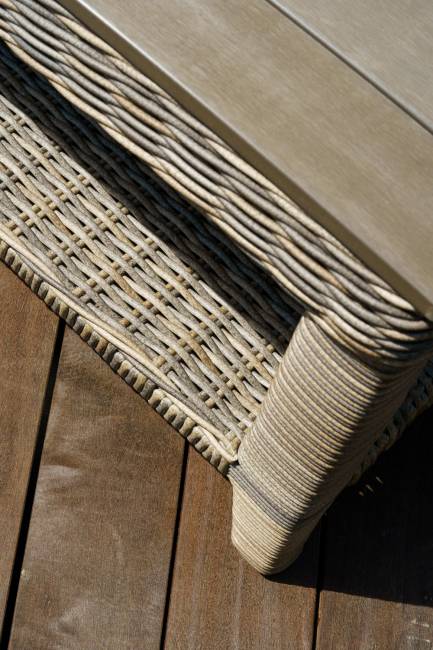 Кофейный столик из искусственного ротанга "Венеция", коричневый