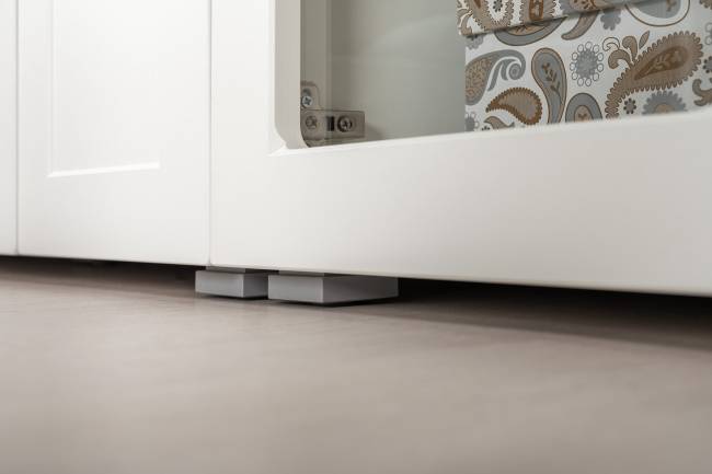 Пенал-витрина в гостиную Остин 16.394.03 цвет белый шагрень/дуб крафт золотой Пенал-витрина в гостиную Остин 16.394.03 цвет белый шагрень/дуб крафт золотой