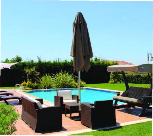 Зонт профессиональный 3.5х3.5 м Lux Telescopic Manuel 3500х3500 мм Зонт профессиональный 3.5х3.5 м Lux Telescopic Manuel 3500х3500 мм