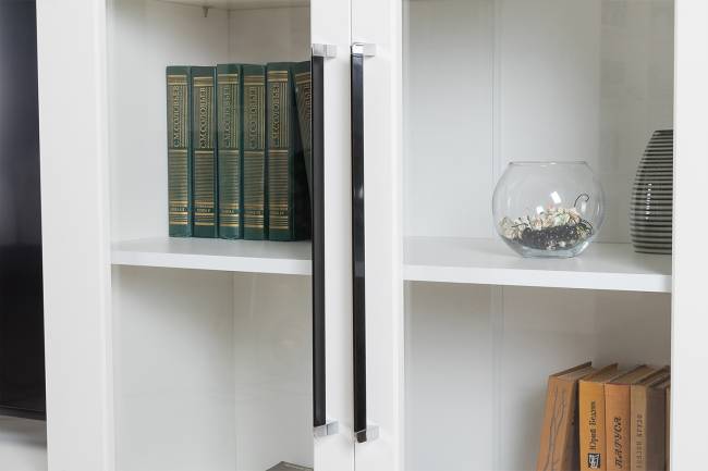 Две тумбы под аппаратуру и сервант Валенсия цвет белый шагрень Две тумбы под аппаратуру и сервант Валенсия цвет белый шагрень